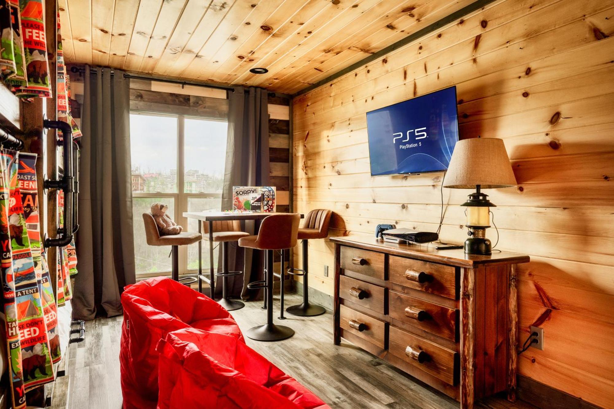 Mountainscape - Brand New Cabin W Views - Hottub - Firetable - Ps5 - Pooltable - 3 Pools Гетлинбург Екстериор снимка