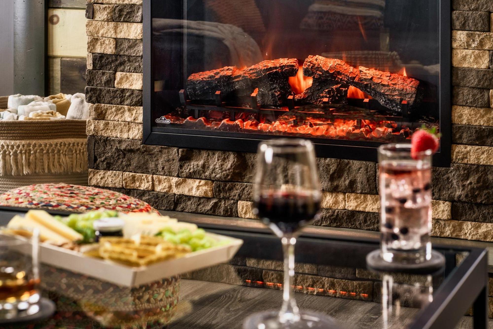 Mountainscape - Brand New Cabin W Views - Hottub - Firetable - Ps5 - Pooltable - 3 Pools Гетлинбург Екстериор снимка