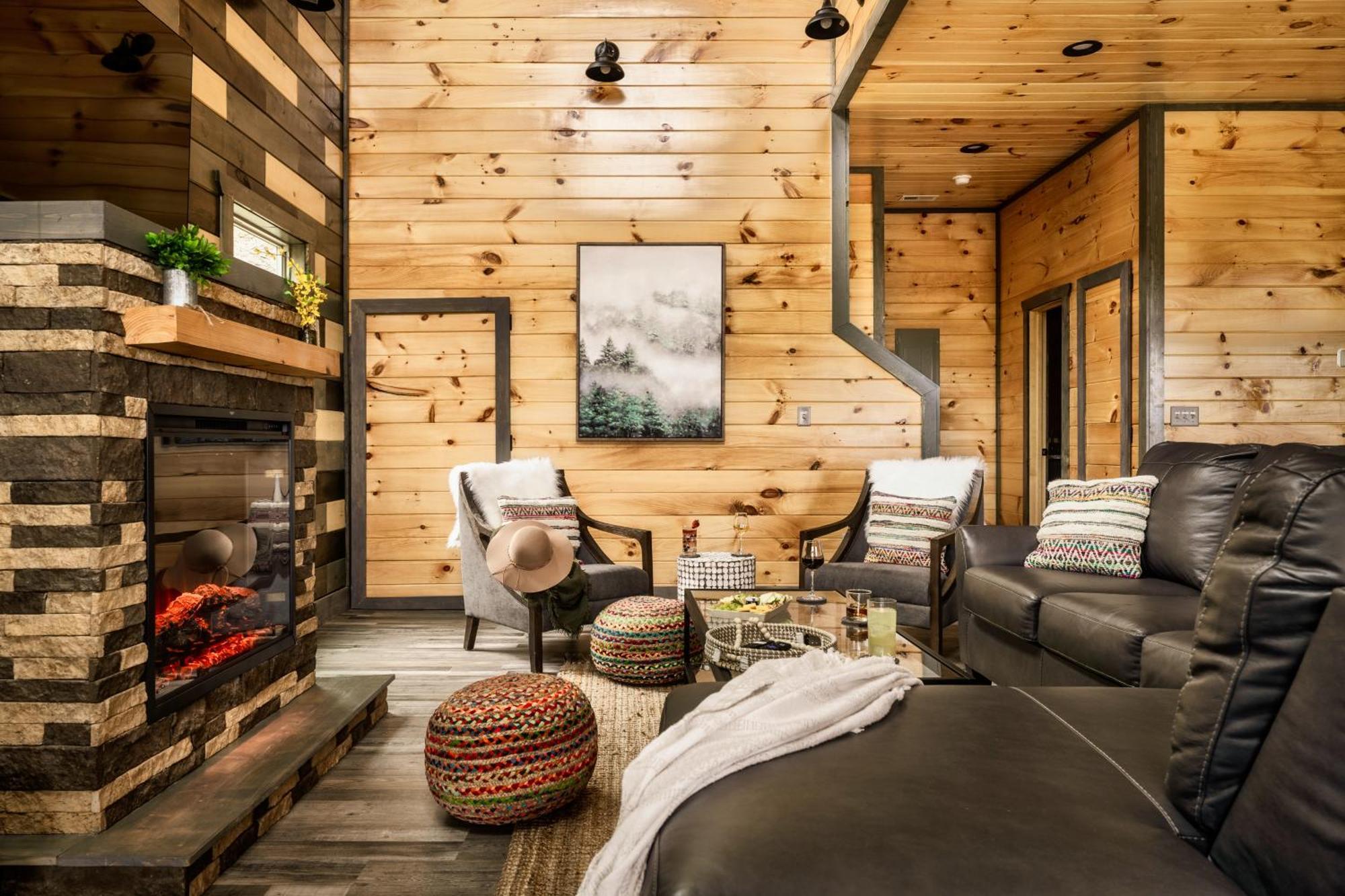 Mountainscape - Brand New Cabin W Views - Hottub - Firetable - Ps5 - Pooltable - 3 Pools Гетлинбург Екстериор снимка